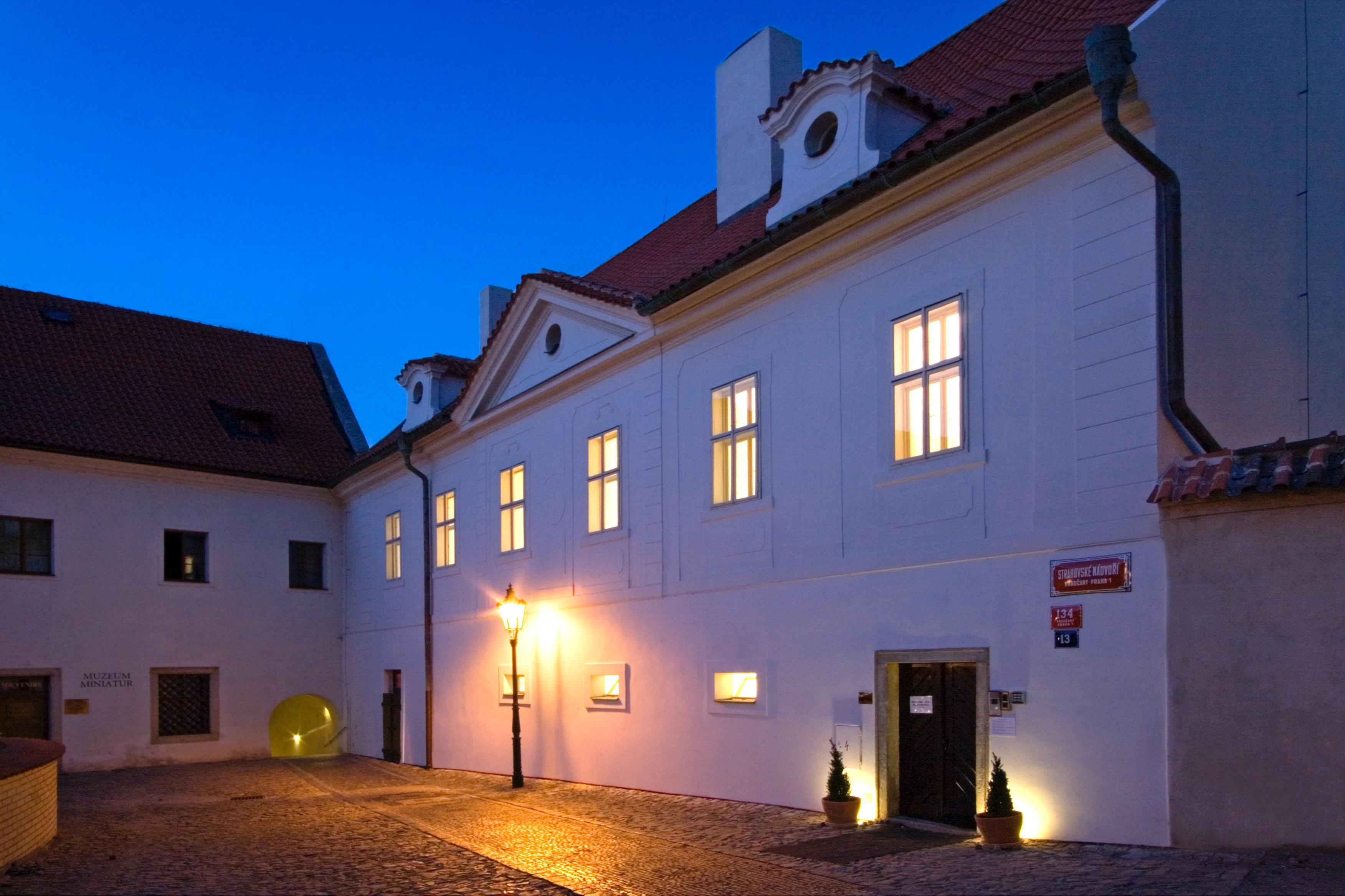 Monastery Hotel Prag Eksteriør billede